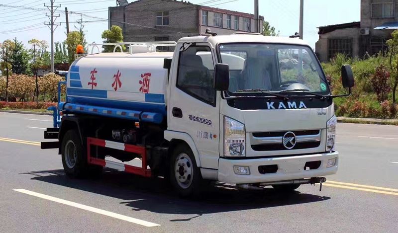凱馬5方灑水車圖片 凱馬5方灑水車圖片