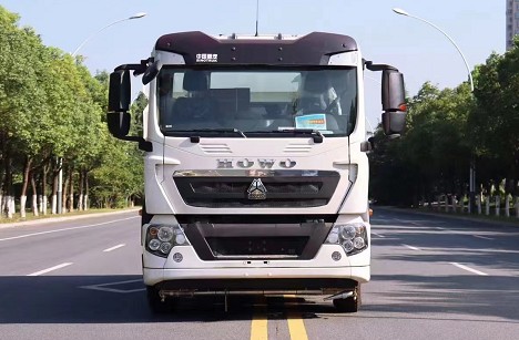 國(guó)六重汽豪沃TX洗掃車 國(guó)六重汽豪沃TX洗掃車